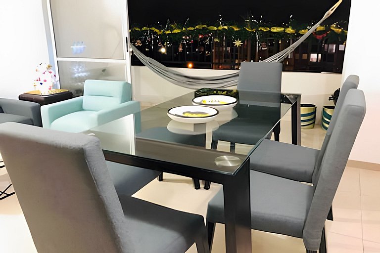 Apartamento con aire, hamaca, piscina y gym