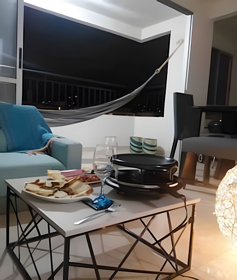 Apartamento con aire, hamaca, piscina y gym