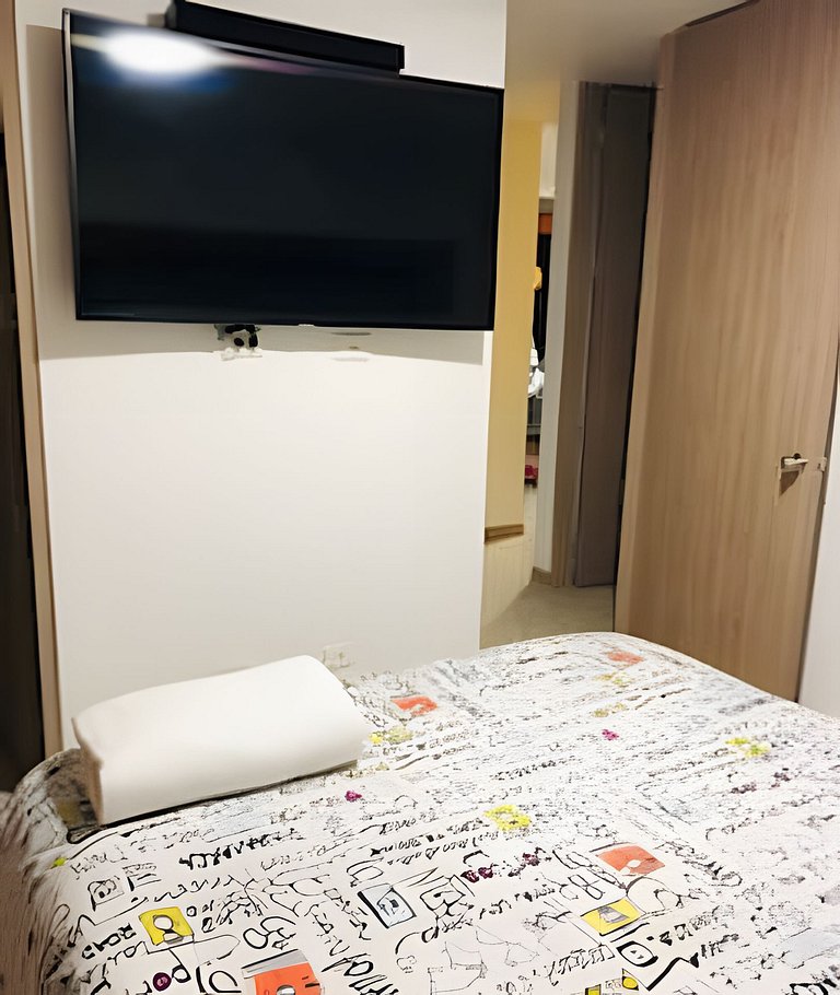 Apartamento con aire, hamaca, piscina y gym
