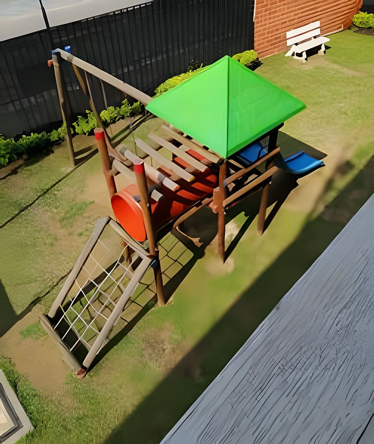 Apartamento con aire, hamaca, piscina y gym